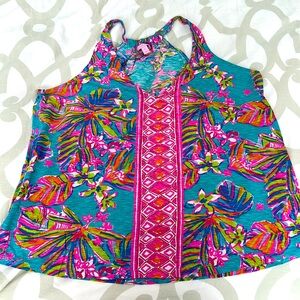 Lilly Pulitzer V-neck tank top XL
